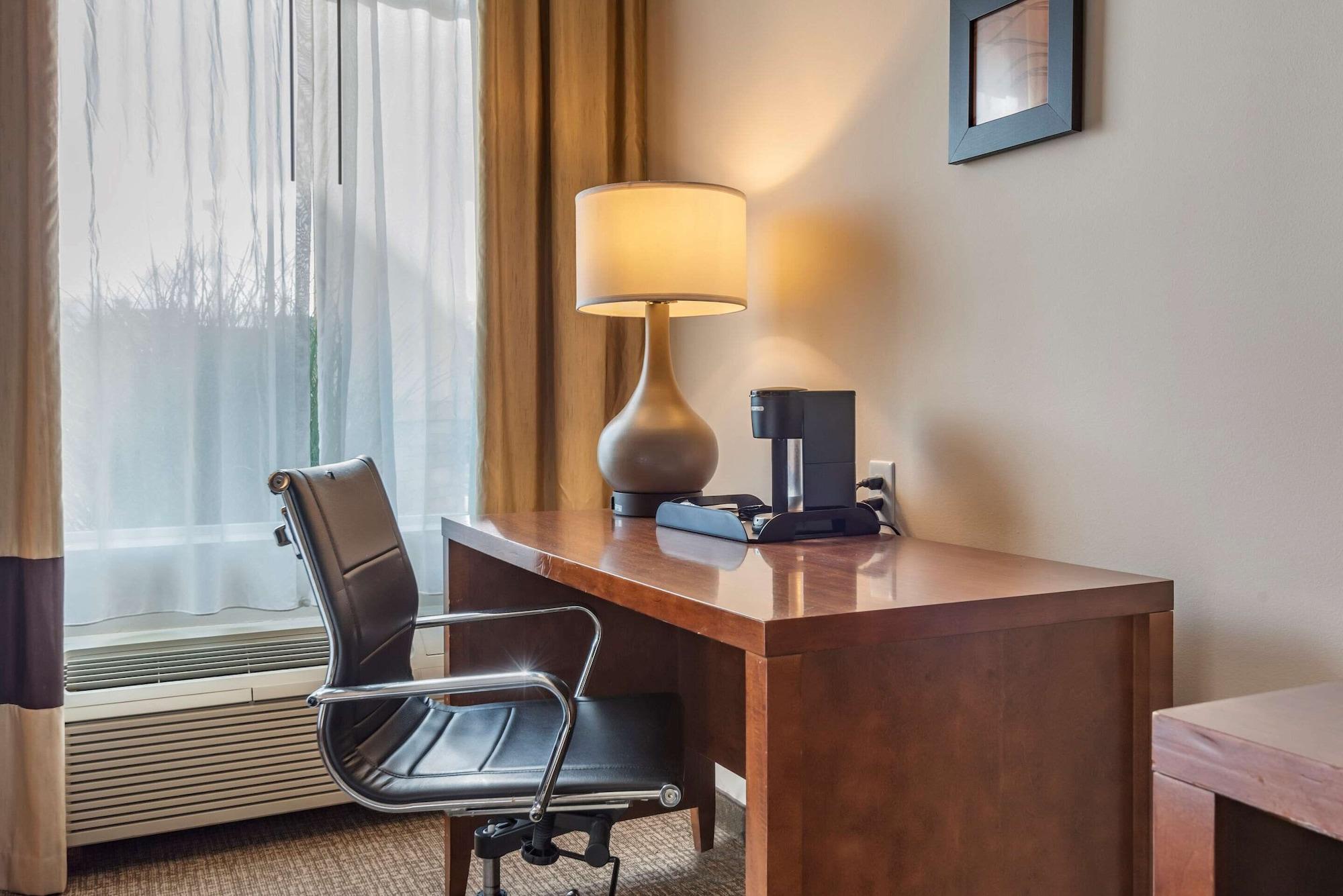 Comfort Inn Apalachin - Binghamton W Route 17 Kültér fotó