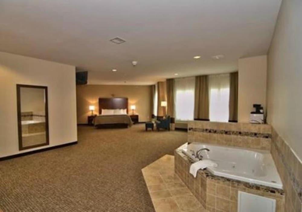 Comfort Inn Apalachin - Binghamton W Route 17 Kültér fotó